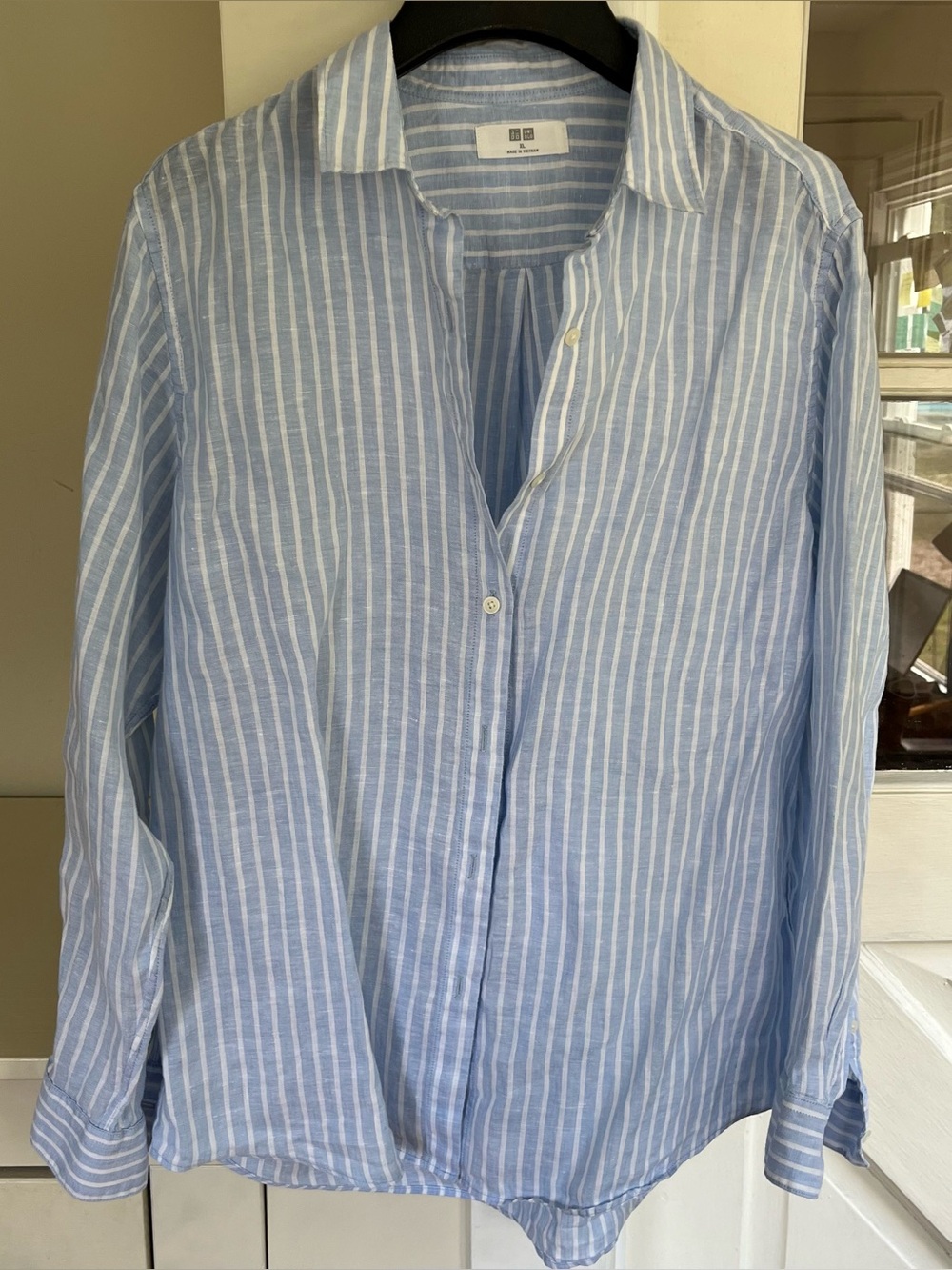 Uniqlo Women's Linen Shirt